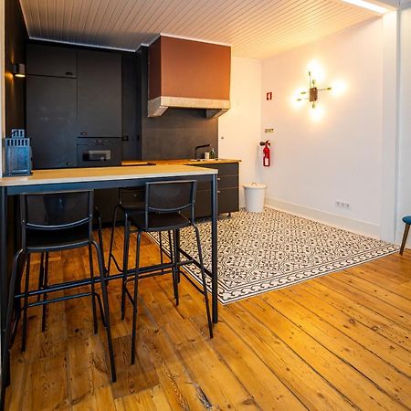 Vago Alcantara Suites Lissabon Exterior foto